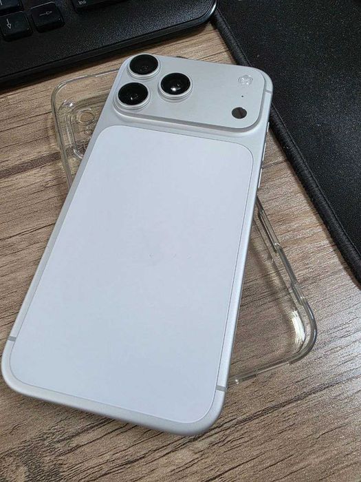 iPhone 17 Pro Max 256 Silver