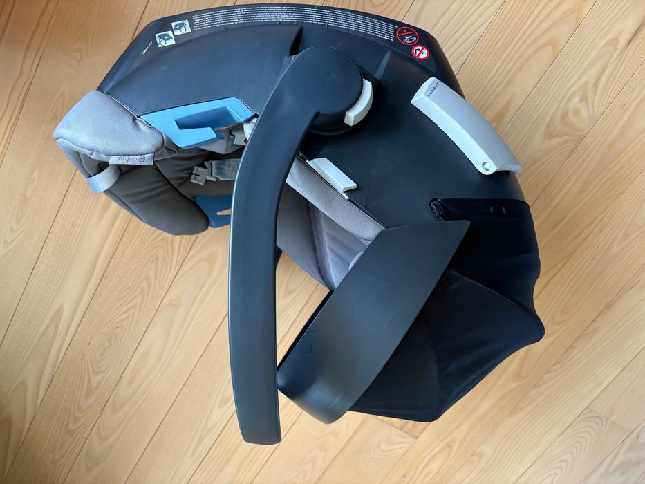 Aton 5 Cybex в цвят Manhattan Grey + подарък огледало