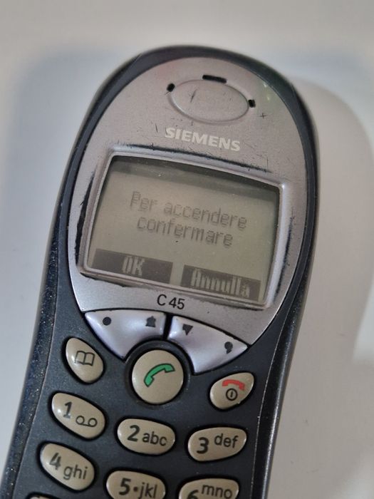 Telefon Siemens perfect funcțional, fara încărcător