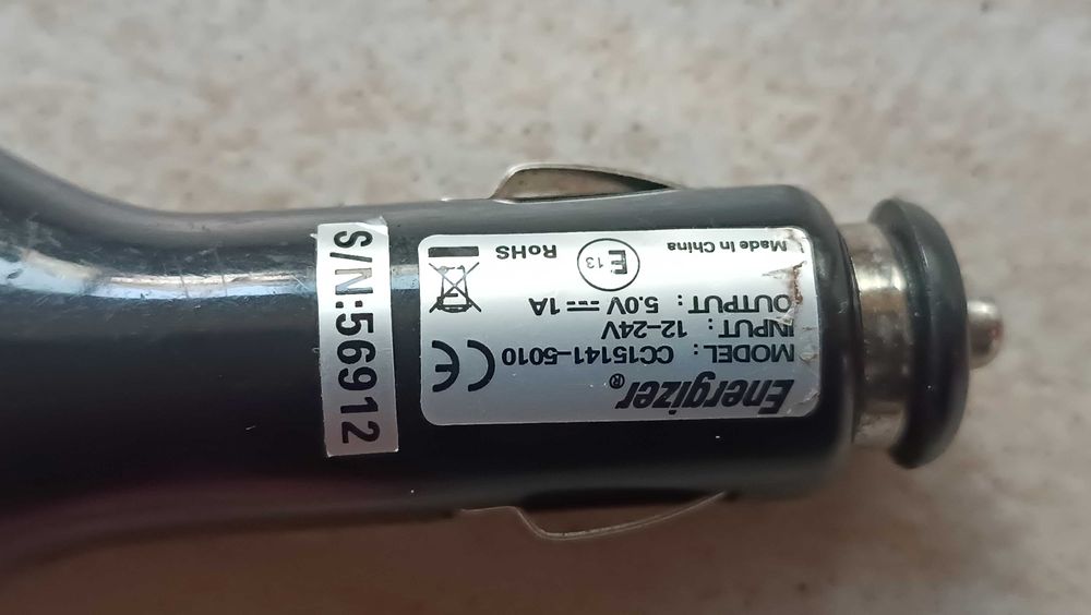 зарядно за автомобил USB Energizer , DIVA 2XUSB CAR CHARG 2.1А