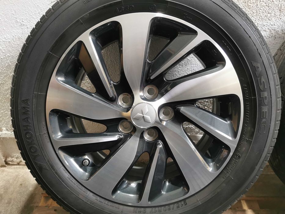 Jante originale Mitsubishi ASX / Outlander R 17 cu anvelope de vara