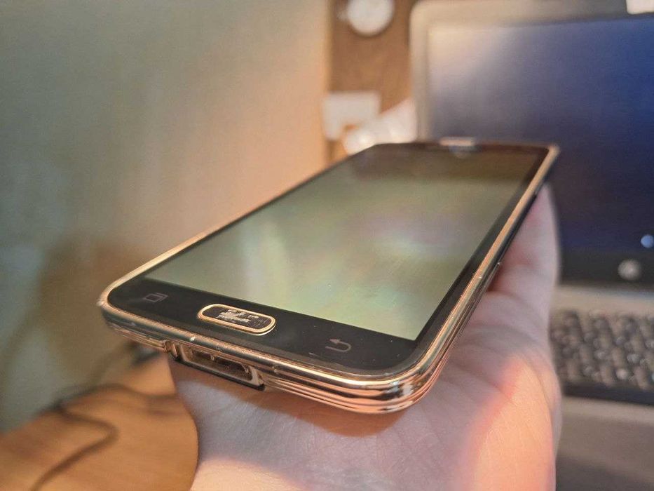 Samsung Galaxy S5 Duos