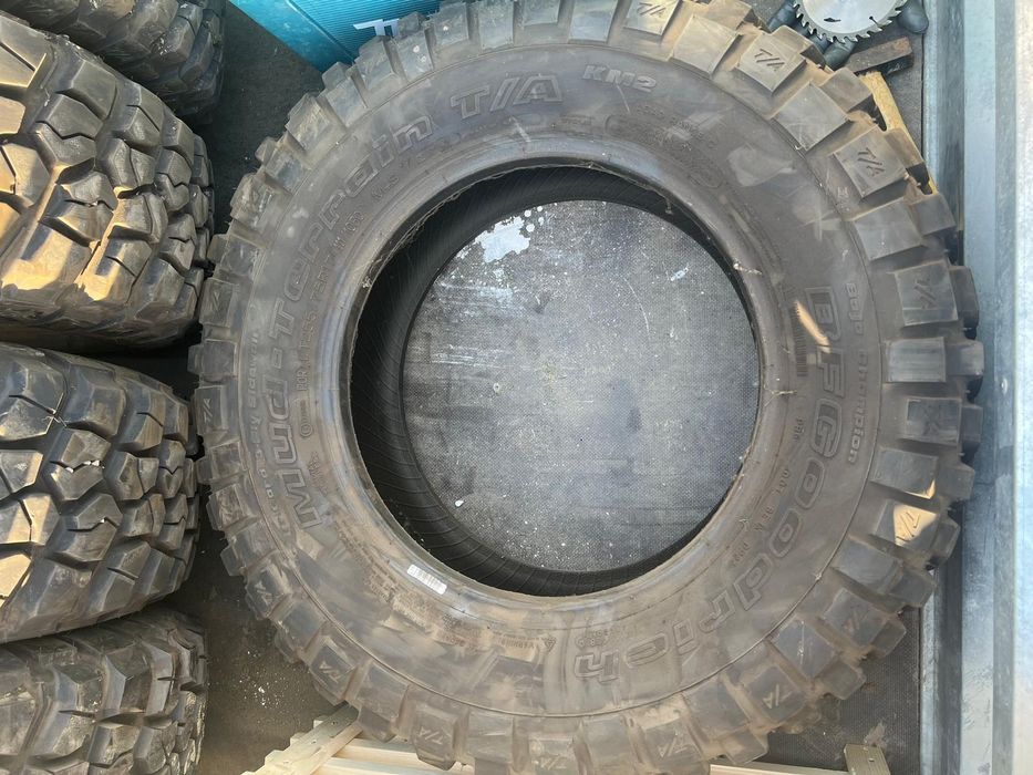 Set anvelope Jeep Wrangler 2022 BFGoodrich KM2 255/75R17 (5 buc, DOT 2021)
