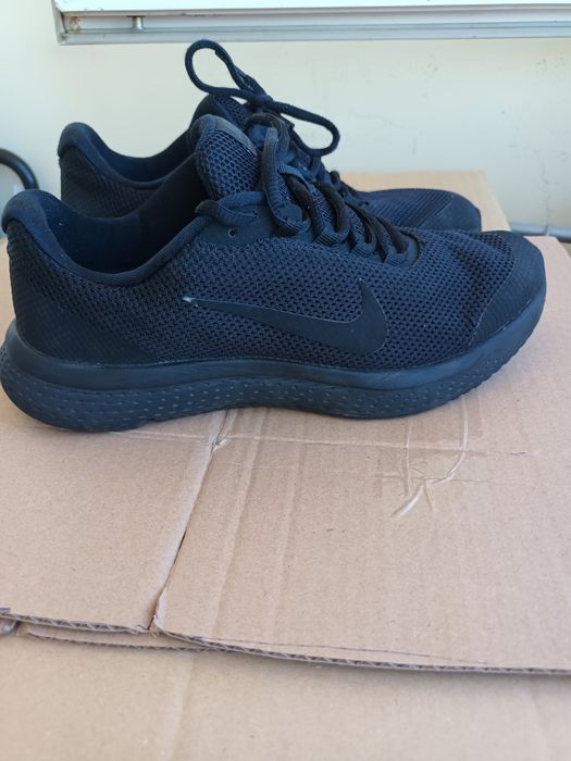Adidași nike nr 40