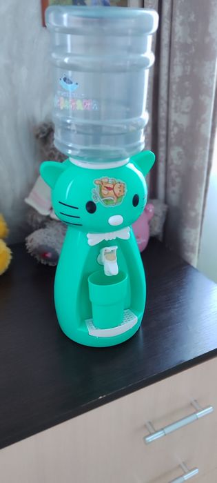 Продам детский кулер для воды питьевой