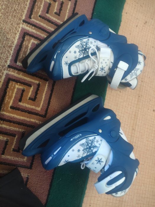 Коньки для девочек и для мальчиков можно