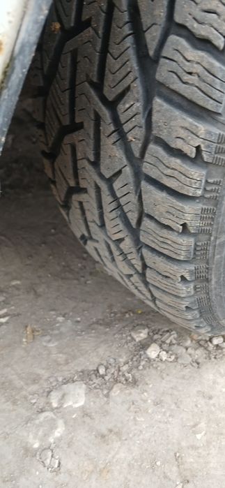 Nissan prairie 2.0i gas