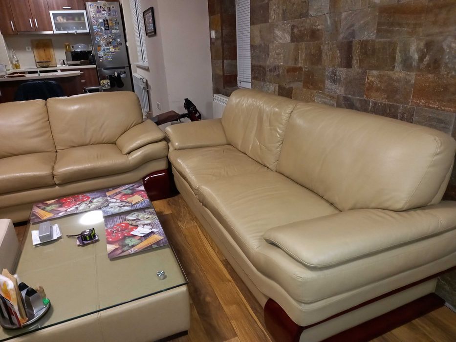 Кожена мека мебел