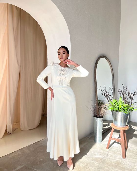 Продам нежное платье