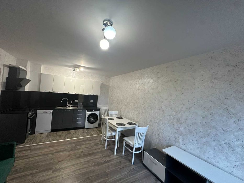 Продава се Двустаен апартамент в Пловдив, Христо Смирненски - 56 кв.м за 1093 €/кв.м - Снимка #1