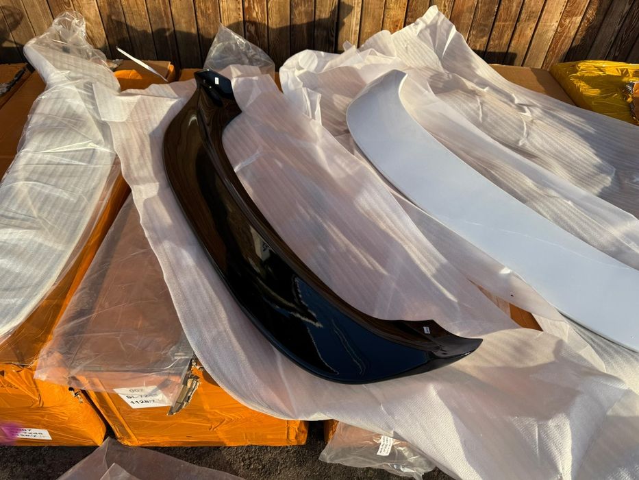 Спойлер на Лексус rx300, Lexus спойлер