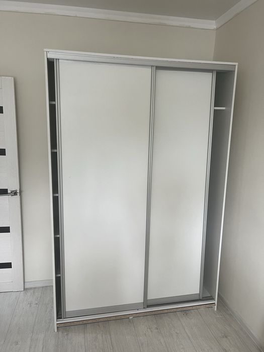 шкаф для комнат