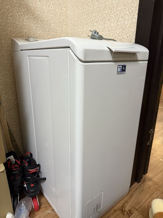 Продам стиральную машину