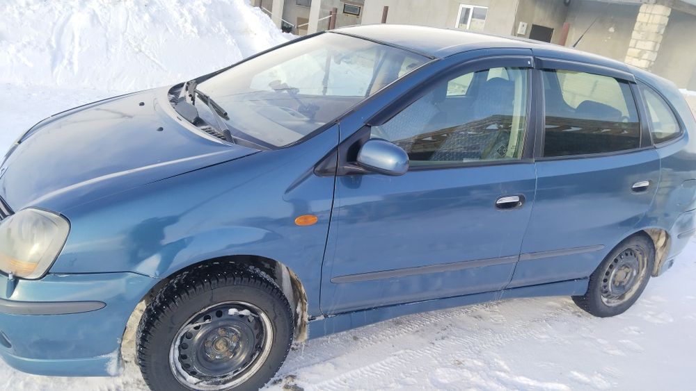 Машина сатылады  продам машину