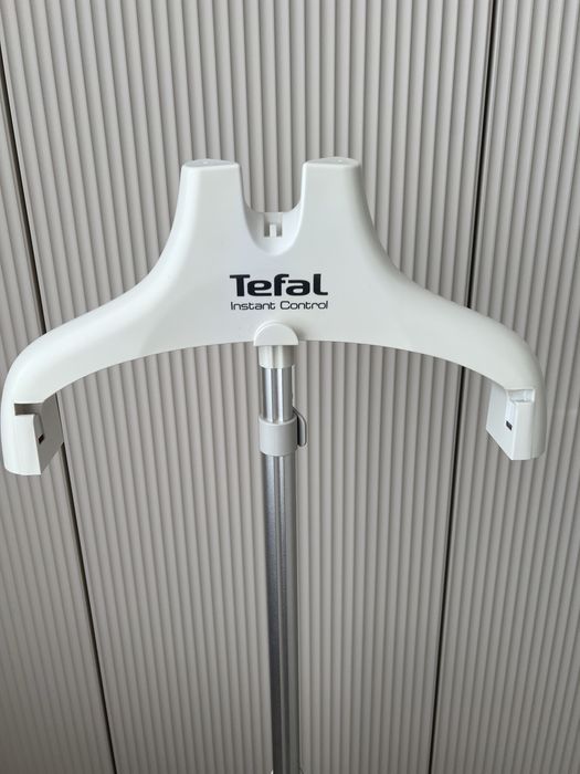 Отпариватель напольный Tefal Instant Control
