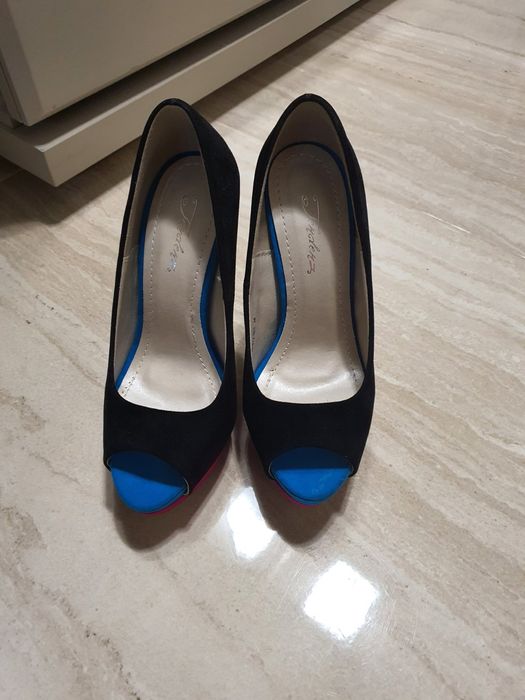 Велурени обувки, летни