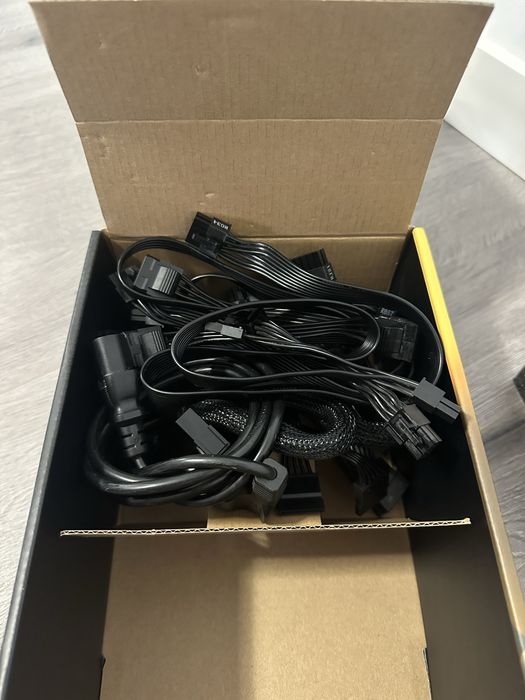 Sursa Seasonic Focus GX, 80+ Gold, 650W