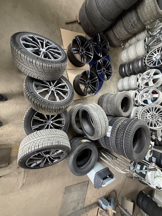 Джанти със зимни гуми Michlein 275/45 R20 305/40 R20 G05 G06
