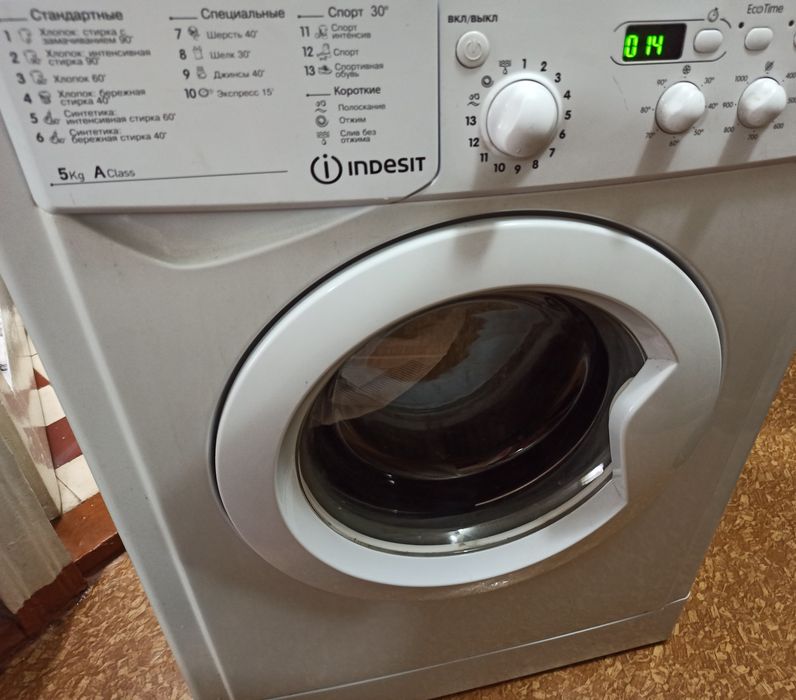 Стиральная машина Indesit
