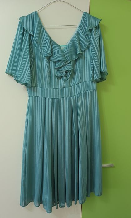 Rochie elegantă pentru evenimente