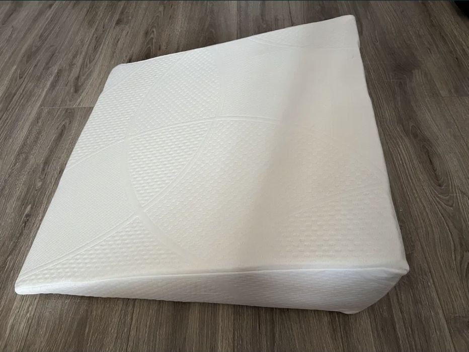 Клиновидная подушка Formix Оригинал Новый.