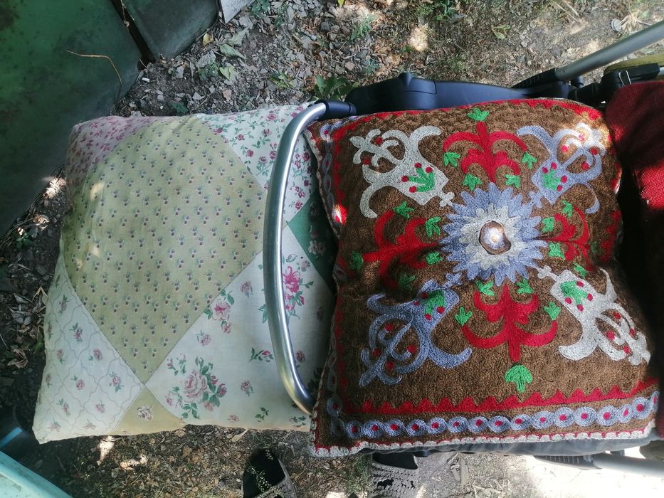 Детский столик даром