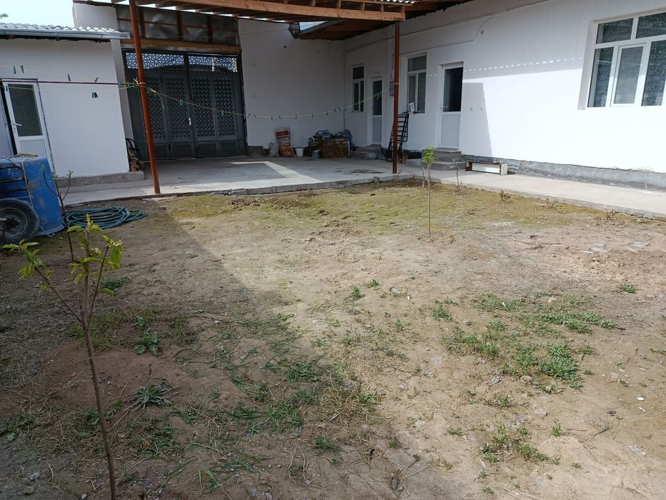 Ховли сентр жойда