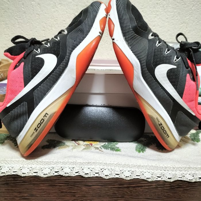 Adidasi Nike zoom