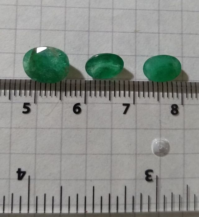 Изумруды натуральные