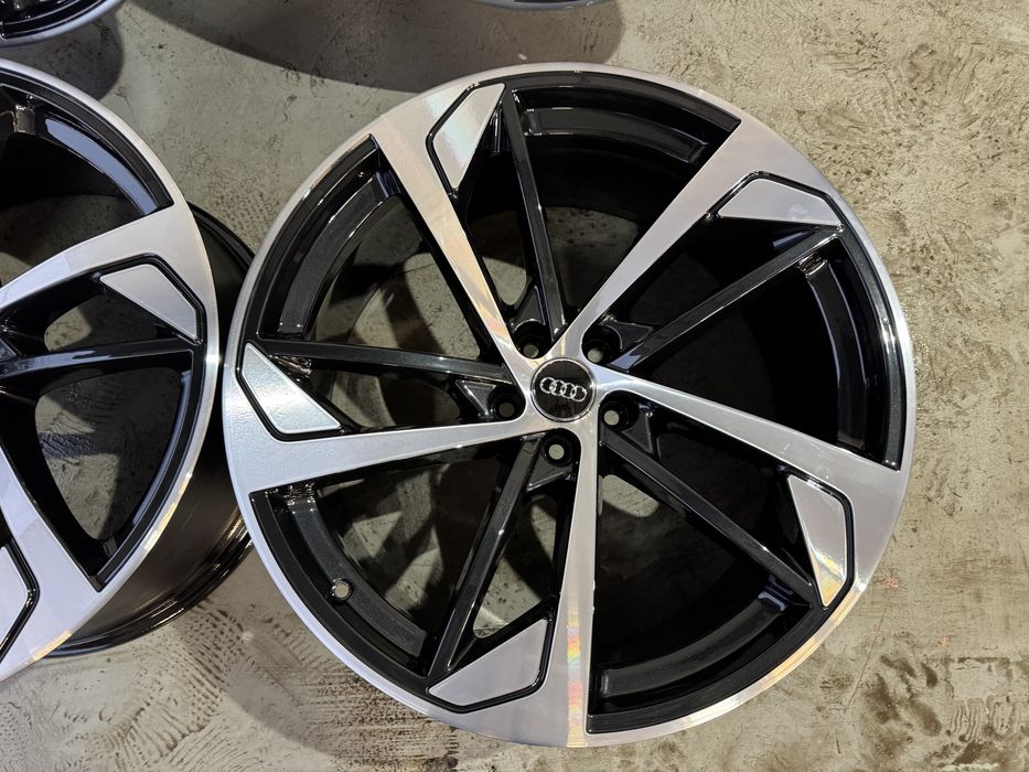 Jante Originale Audi Sport S line R22 SQ7 Q7 Q8 4M