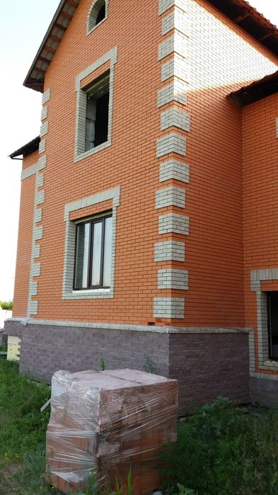 Продам дом коттедж 590кв.м.