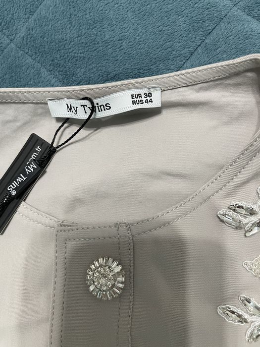 Брюшной костюм. Жакет с брюками