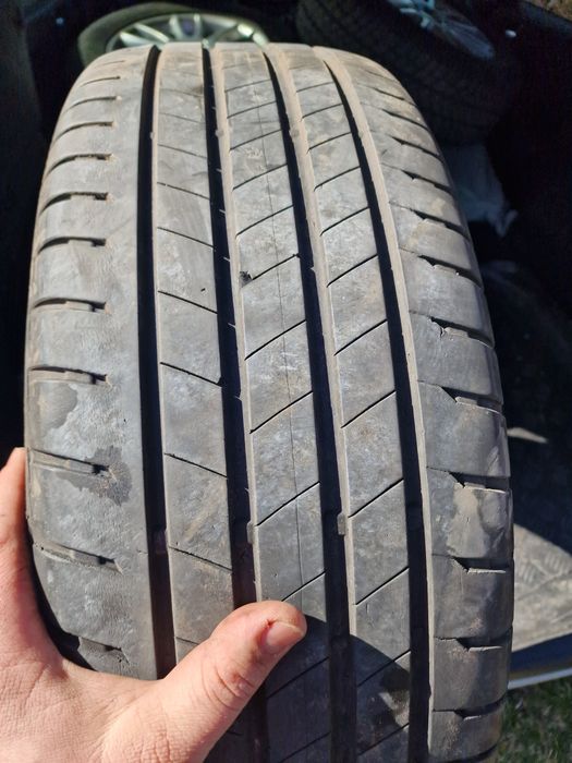 Anvelope 225 65  R17 Bridgestone