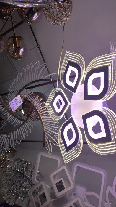 Продам лэд люстры