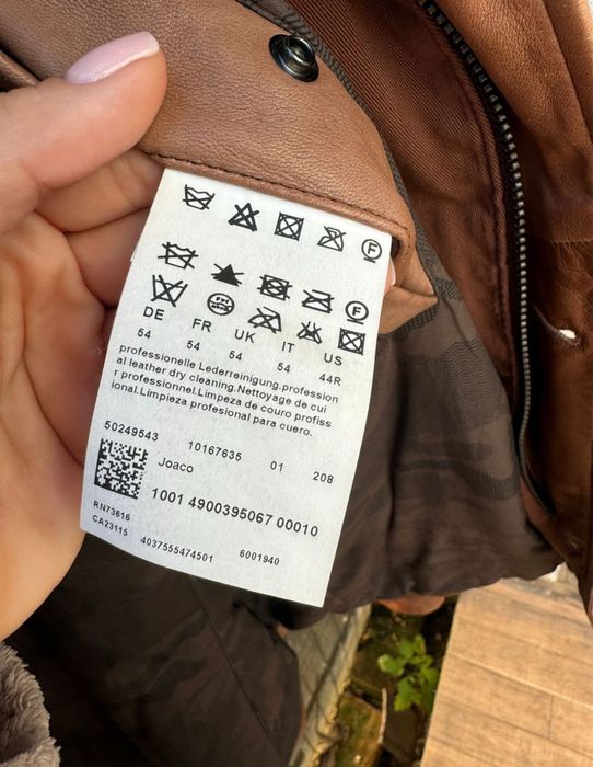 Geaca piele barbati Boss Orange masura 54 IT