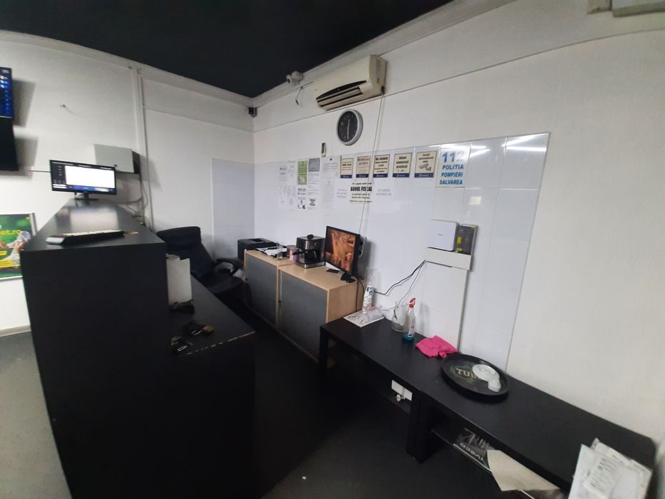 Spatiu comercial de închiriat