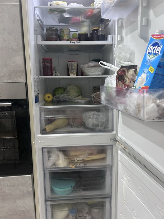 Продам холодильник Самсунг
