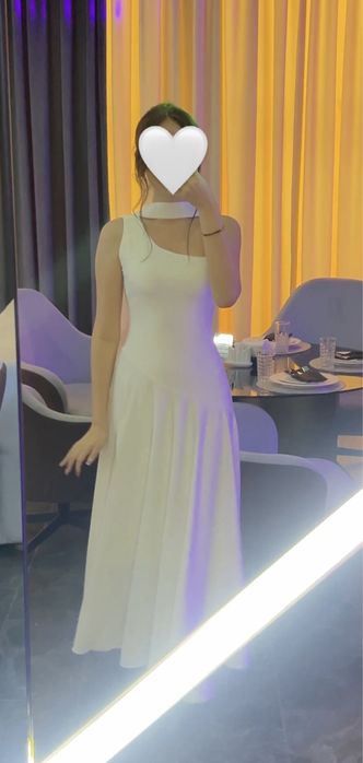 Продаю белое платье