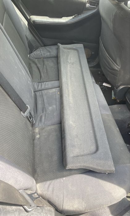 Toyota corolla 2.0 d4d 116 к с на части