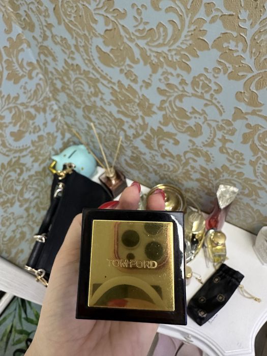 Tom Ford Rive D’Ambre