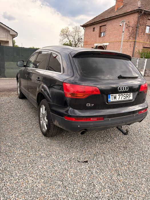 AUDI Q7 3.0 TDI