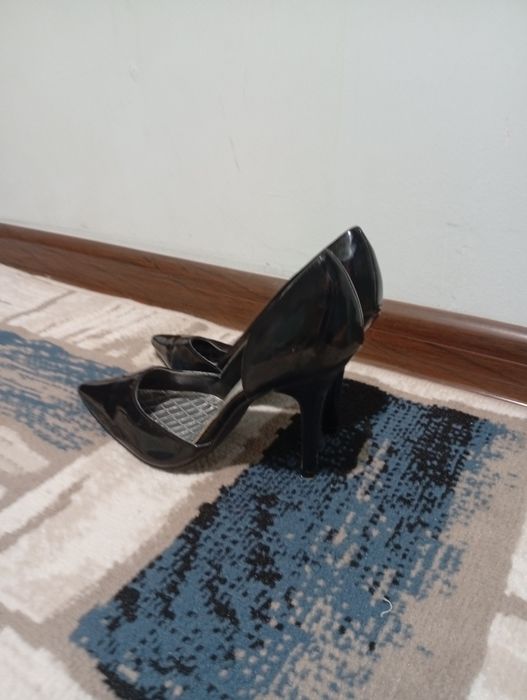 Tuflilar sotiladi Amerikadan yuborishgan