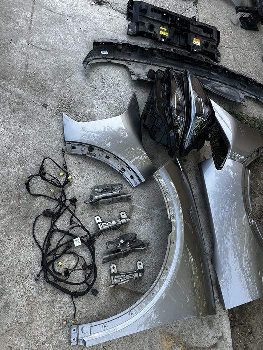 Faruri full led aripi față tragher seat cupra tavascan.5FF941005.5FF941006.