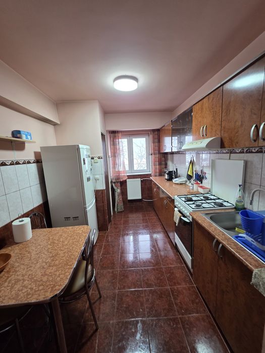 Ap 2 cam DECOMANDAT , tip D etaj II Calea Aradului