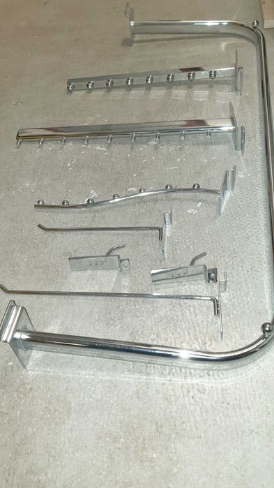 Закачалки за Канално пано/Щендер