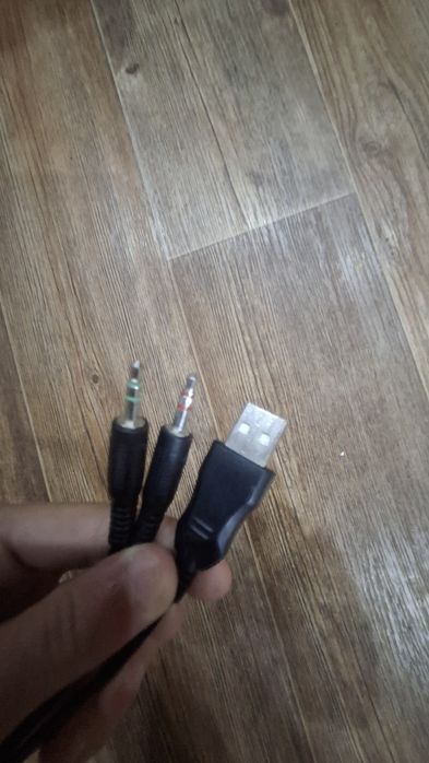 Игровые наушники