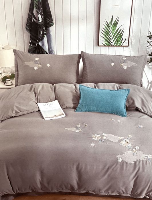 Lenjerii de pat gama de lux4 piese  material microfibra moale