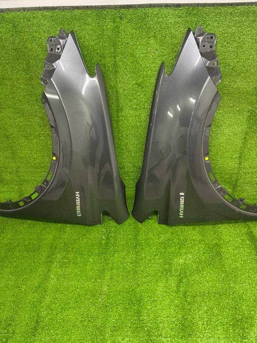 Крыло на Toyota RAV4 оригинал б/у дубликат