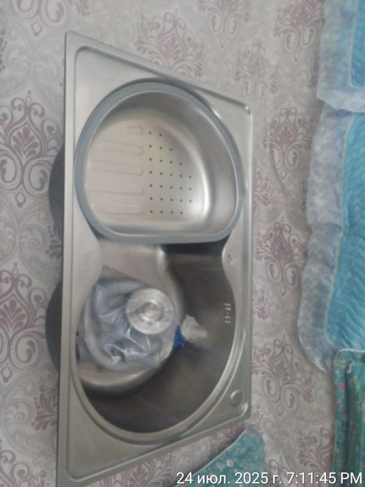 Раковина кухонная 72х45х23