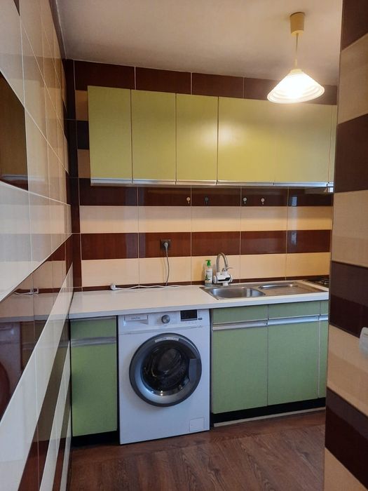 Garsoniera  32 m2  etajul 1 bloc de caramida